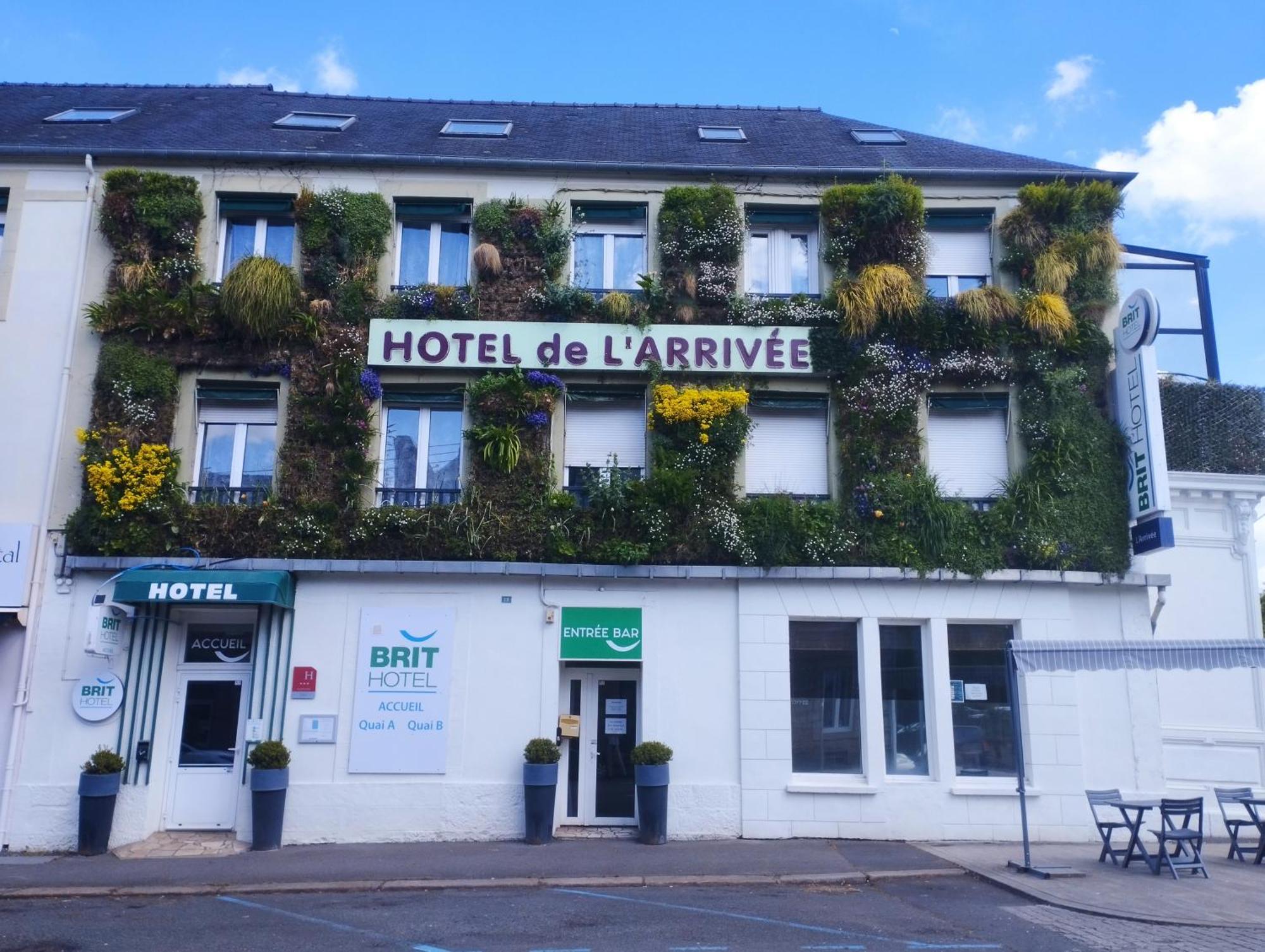 Brit Hotel L'Arrivee Guingamp Exterior photo